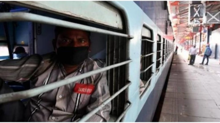 यूपी, बिहार से मुंबई आने वालों को भीड़ बढ़ी, ट्रेनें भी अब भरकर आ रही