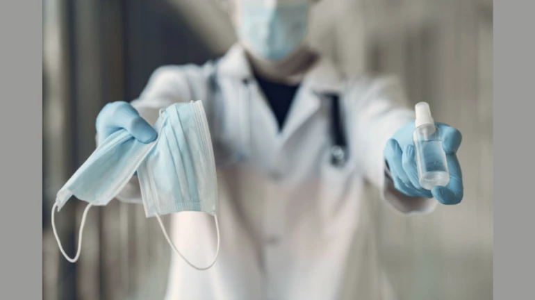 जानें मास्क पहनने का सही तरीका, वरना उठाने होंगे भयंकर परिणाम जानें मास्क पहनने का सही तरीका, वरना उठाने होंगे भयंकर परिणाम