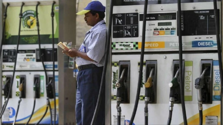 ईंधन की कीमतों में बढ़ोतरी के कारण सफर हुआ महंगा