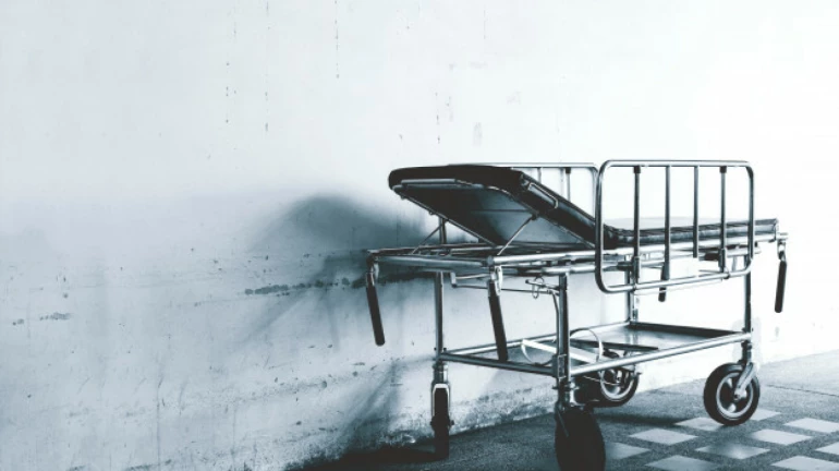 Coronavirus in thane: ठाण्यातील कोरोनाबाधित मृतांचा आकडा १ हजार पार Coronavirus in thane: ठाण्यातील कोरोनाबाधित मृतांचा आकडा १ हजार पार