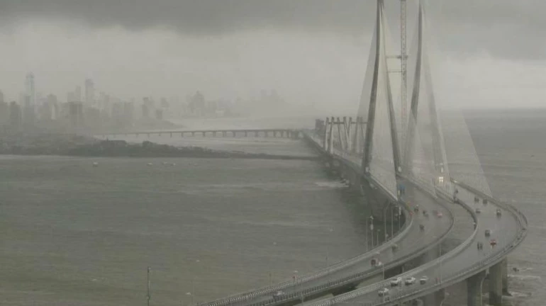 मुंबई में अगले 24 से 48 घंटे कम होगी बारिश मुंबई में अगले 24 से 48 घंटे कम होगी बारिश