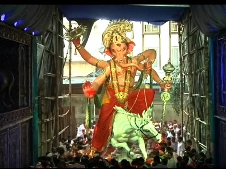 म्हणून गणपती मंडळांकडून पालिका लिहून घेणार ‘विशेष हमीपत्र’