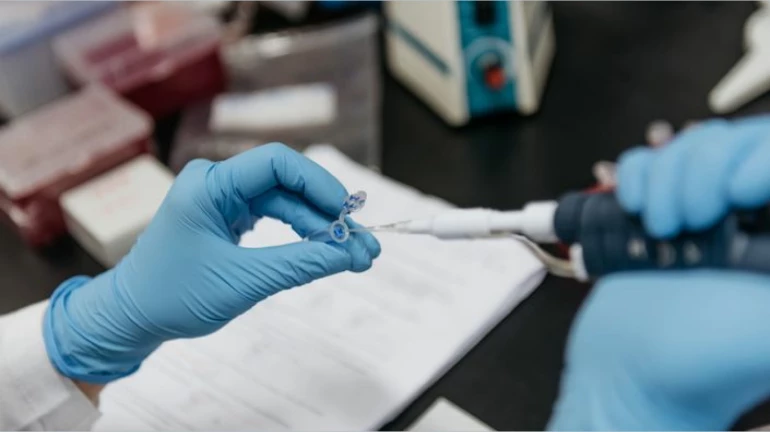 राज्यात ९६१५ कोरोनाचे नवे रुग्ण, दिवसभरात २७८ जणांचा मृत्यू राज्यात ९६१५ कोरोनाचे नवे रुग्ण, दिवसभरात २७८ जणांचा मृत्यू