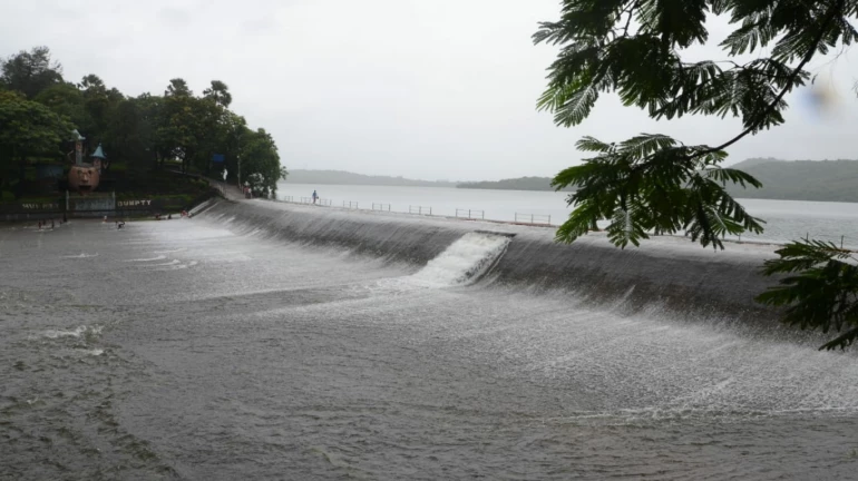Vihar Lake overflows due to heavy downpour in Mumbai