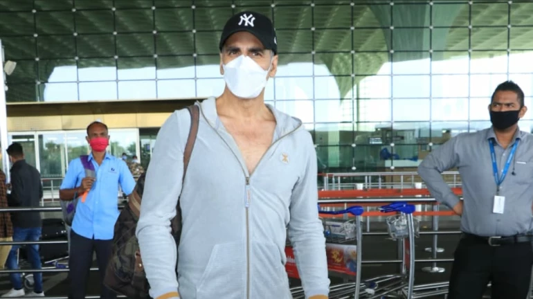 Akshay Kumar's 'Bell bottom' becomes the first Indian film to be shot abroad during the lockdown Akshay Kumar's 'Bell bottom' becomes the first Indian film to be shot abroad during the lockdown