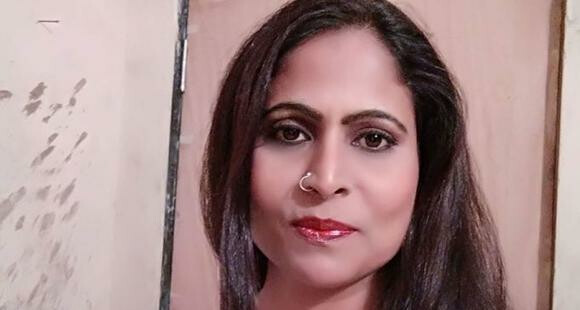 भोजपुरी एक्ट्रेस अनुपमा पाठक ने की आत्महत्या