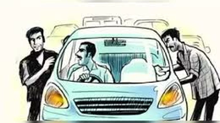 मुसळधार पावसात टकटक गँगने ‘या’ मराठी अभिनेत्याचा मोबाइल चोरला मुसळधार पावसात टकटक गँगने ‘या’ मराठी अभिनेत्याचा मोबाइल चोरला