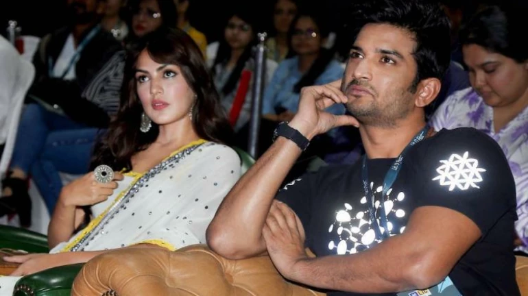 सुशांतच्या पैशांवर होता रियाचा बारीक डोळा ? सुशांतच्या पैशांवर होता रियाचा बारीक डोळा ?