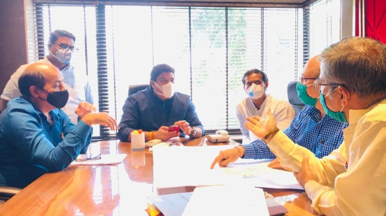 MNS Leader Raju Patil Demands To Start Mumbai Local Train Services MNS Leader Raju Patil Demands To Start Mumbai Local Train Services