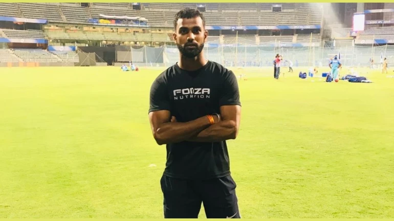 IPL मध्ये खेळण्याची संधी हुकल्याने मालाडमध्ये क्रिकेटरची आत्महत्या IPL मध्ये खेळण्याची संधी हुकल्याने मालाडमध्ये क्रिकेटरची आत्महत्या