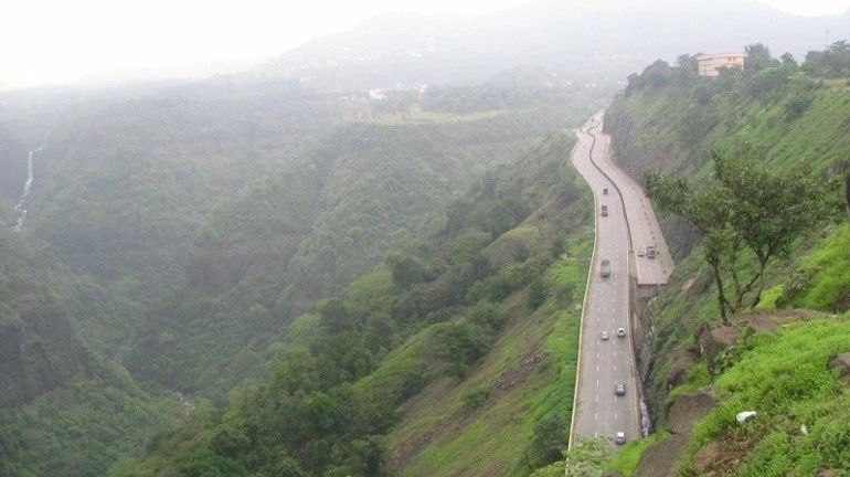 Lonavala Police warns against tourists visiting the hill station on August 15