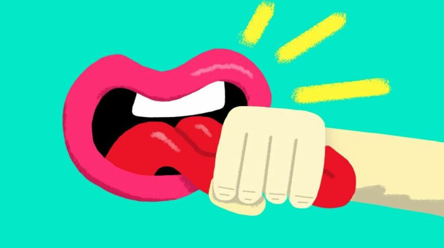 वो तो है सटकेला!