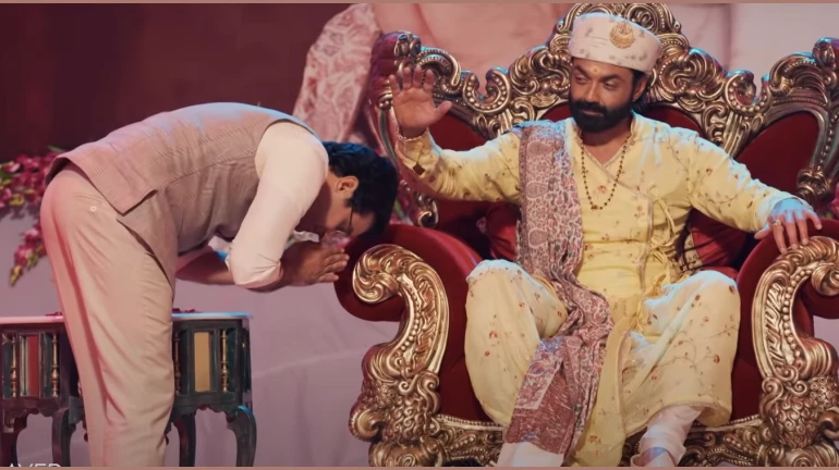 Ashram Trailer: बाबा निराला के दमदार किरदार में नजर आए बॉबी देओल Ashram Trailer: बाबा निराला के दमदार किरदार में नजर आए बॉबी देओल