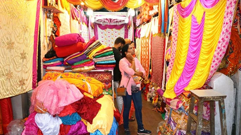 Ganpati 2020: Clothes market runs dry in Mumbai Ganpati 2020: Clothes market runs dry in Mumbai