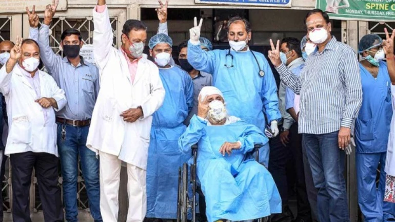 ठाणे जिल्ह्यात कोरोनामुक्तीमध्ये उल्हासनगर, अंबरनाथ अव्वल ठाणे जिल्ह्यात कोरोनामुक्तीमध्ये उल्हासनगर, अंबरनाथ अव्वल