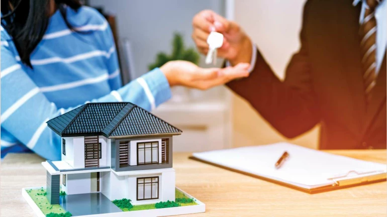 आतापर्यंतचे सर्वात स्वस्त गृहकर्ज, बँकांचे 'असे' आहेत व्याजदर आतापर्यंतचे सर्वात स्वस्त गृहकर्ज, बँकांचे 'असे' आहेत व्याजदर