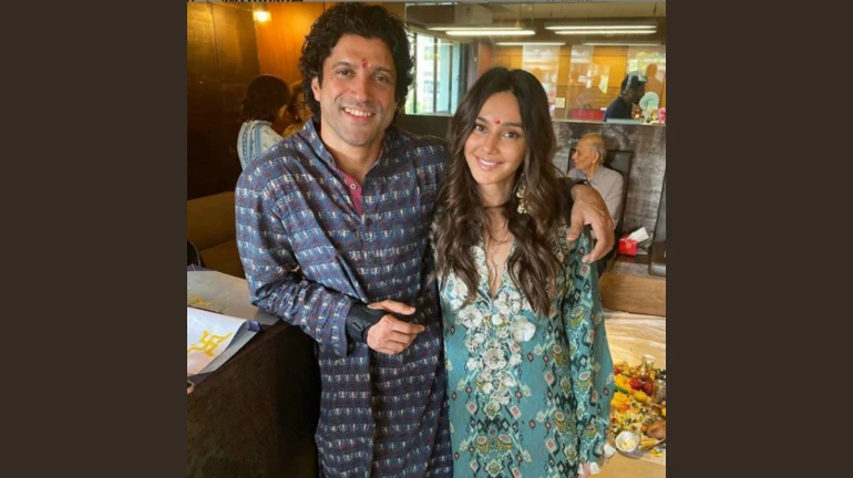 सुशांत सिंह राजपूत केस में घसीटे जाने पर फरहान अख्तर की गर्लफ्रेंड ने तोड़ी चुप्पी सुशांत सिंह राजपूत केस में घसीटे जाने पर फरहान अख्तर की गर्लफ्रेंड ने तोड़ी चुप्पी