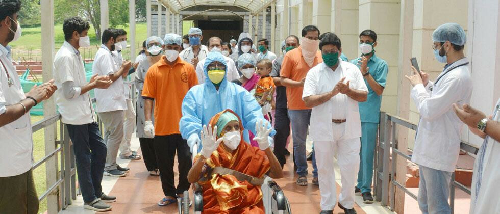 मुंबईतील कोरोना रुग्ण बरे होण्याचा दर ८१ टक्क्यांवर