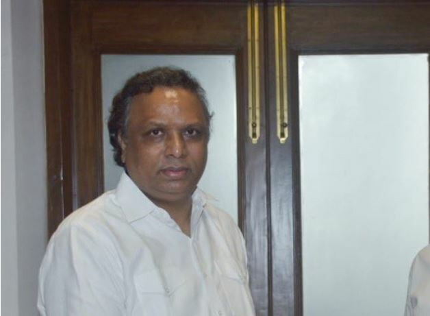 रेडी रेकनरच्या दरांची फाईल कुठे अडकली? आशिष शेलारांचा सरकारला सवाल