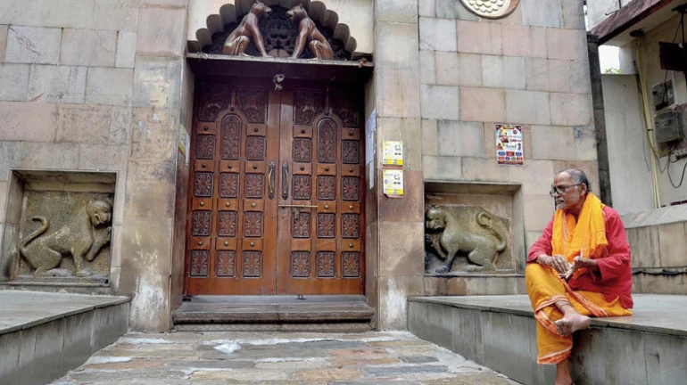 मंदिर, मशिदींसोबत बुद्धविहारही सुरू करा, ‘या’ नेत्याचं राज्यपालांना पत्र मंदिर, मशिदींसोबत बुद्धविहारही सुरू करा, ‘या’ नेत्याचं राज्यपालांना पत्र