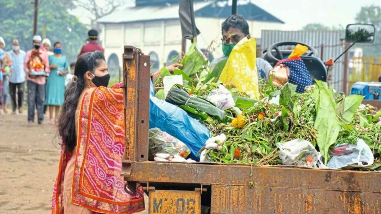 यंदा गणेशोत्सवात निर्माल्यही ७० टक्क्यांनी कमी यंदा गणेशोत्सवात निर्माल्यही ७० टक्क्यांनी कमी