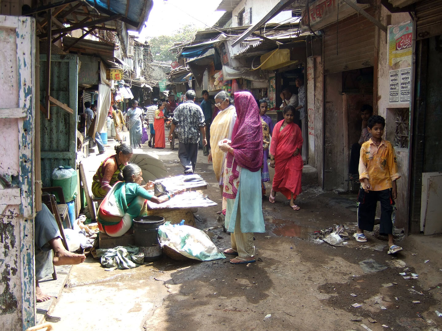 Maharashtra Government plans on inviting bids for Dharavi redevelopment project