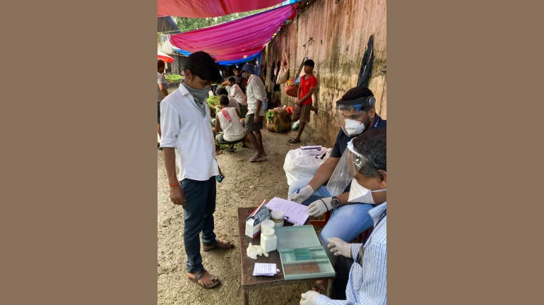 मलेरिया जांच के लिए बीएमसी ने शुरु की डोर टू डोर सर्विस मलेरिया जांच के लिए बीएमसी ने शुरु की डोर टू डोर सर्विस