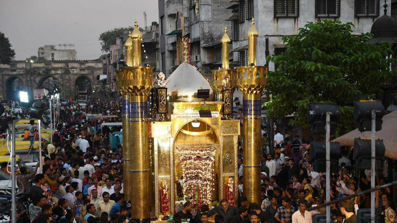 मुंबईत मोहरम ताजिया मिरणुकांना सशर्त परवानगी!