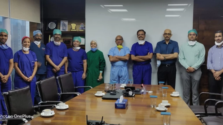 'ब्रेन डेड' व्यक्तीमुळे मोनिका मोरेला पुन्हा मिळाले हात 'ब्रेन डेड' व्यक्तीमुळे मोनिका मोरेला पुन्हा मिळाले हात