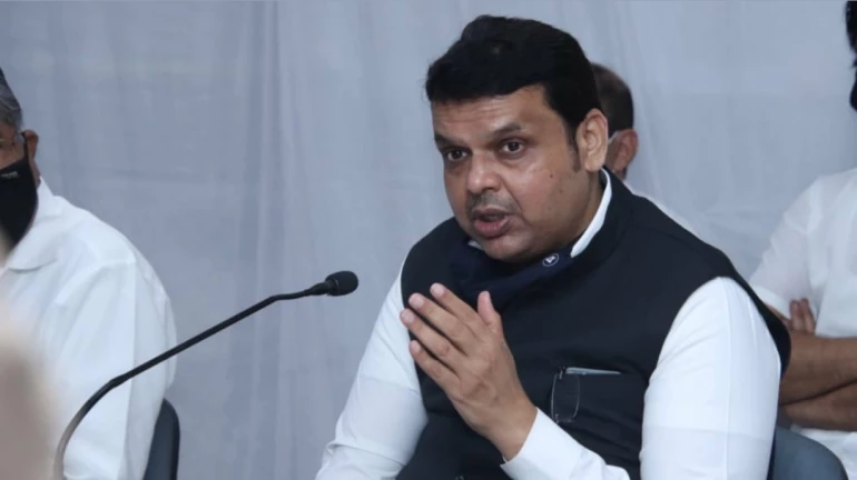 अनिल देशमुख होम क्वारंटाईन होते, असे पवार साहेब सांगतात, मग ‘हे’ नेमके कोण? अनिल देशमुख होम क्वारंटाईन होते, असे पवार साहेब सांगतात, मग ‘हे’ नेमके कोण?