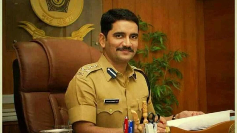 Government issues transfer orders to police officers in Maharashtra