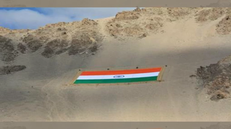 Approx 1400kg Indian flag made of Khadi unveiled on Gandhi Jayanti