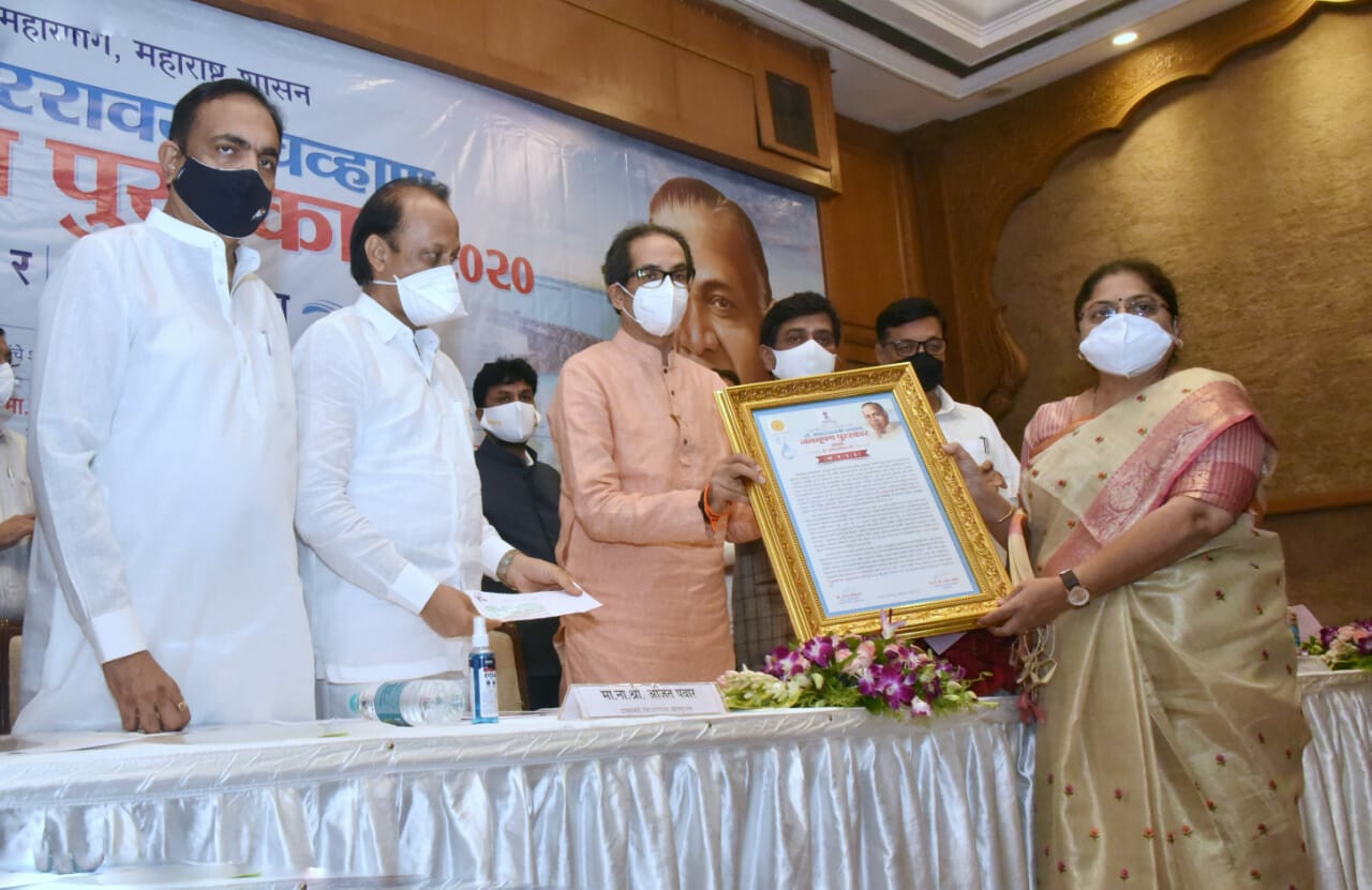 महाराष्ट्राच्या कानाकोपऱ्यात जलक्रांती घडवू- उद्धव ठाकरे