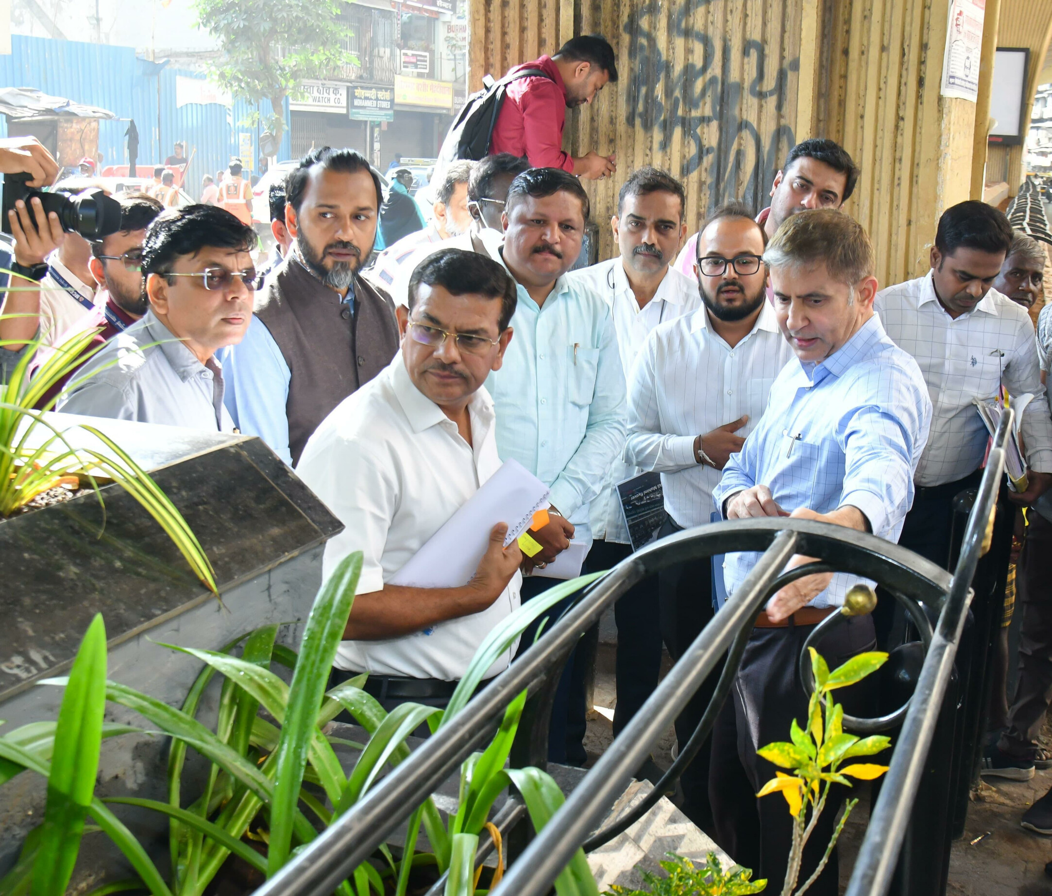 Mumbai’s J J Flyover to Get Green Median in 2 Months, Faces Opposition