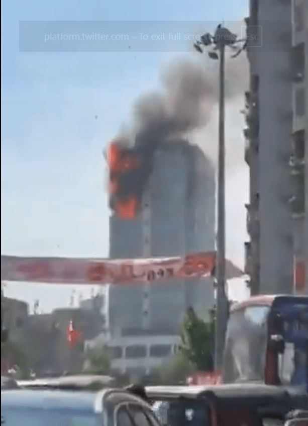 Mumbai: Fire breaks out in a skyscraper in Jogeshwari; Firefighters rushed to the spot