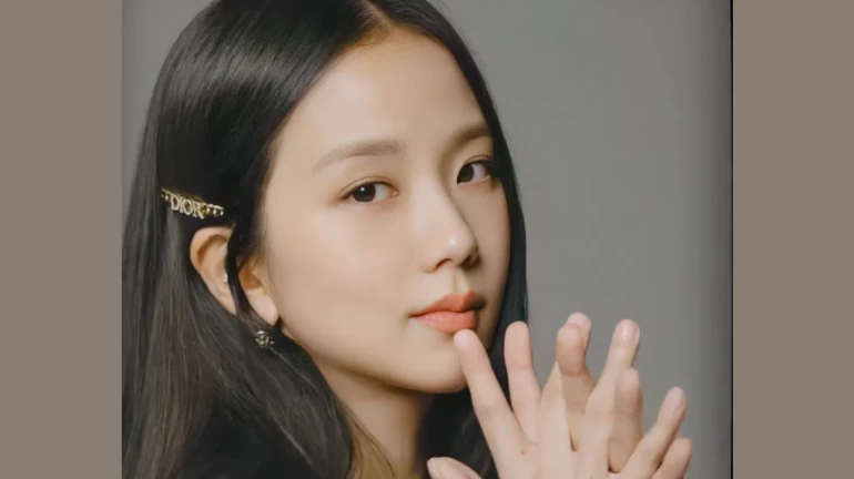 Famous K-pop singer Haesoo committed suicide; Body found in hotel room Famous K-pop singer Haesoo committed suicide; Body found in hotel room