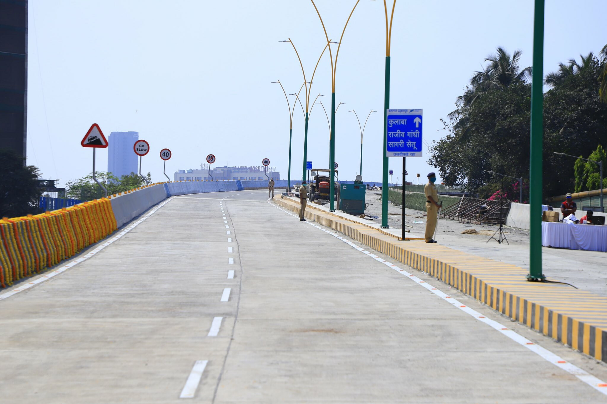 Mumbai Police restricts entry for heavy vehicles on newly opened Kalanagar Flyover