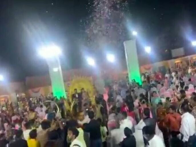 COVID-19: KDMC seals 28 shops, including 2 marriage halls and 2 wine shops, for flouting norms