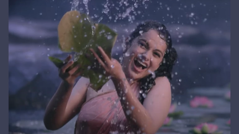 कंगना की फिल्म थलाइवी का पहला गाना 'चली चली' हुआ रिलीज कंगना की फिल्म थलाइवी का पहला गाना 'चली चली' हुआ रिलीज