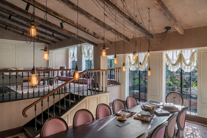 कंगनाच्या ४८ कोटीच्या मालमत्तेवर पालिकेचा हातोडा, पाहा आलिशान ऑफिसचे फोटो