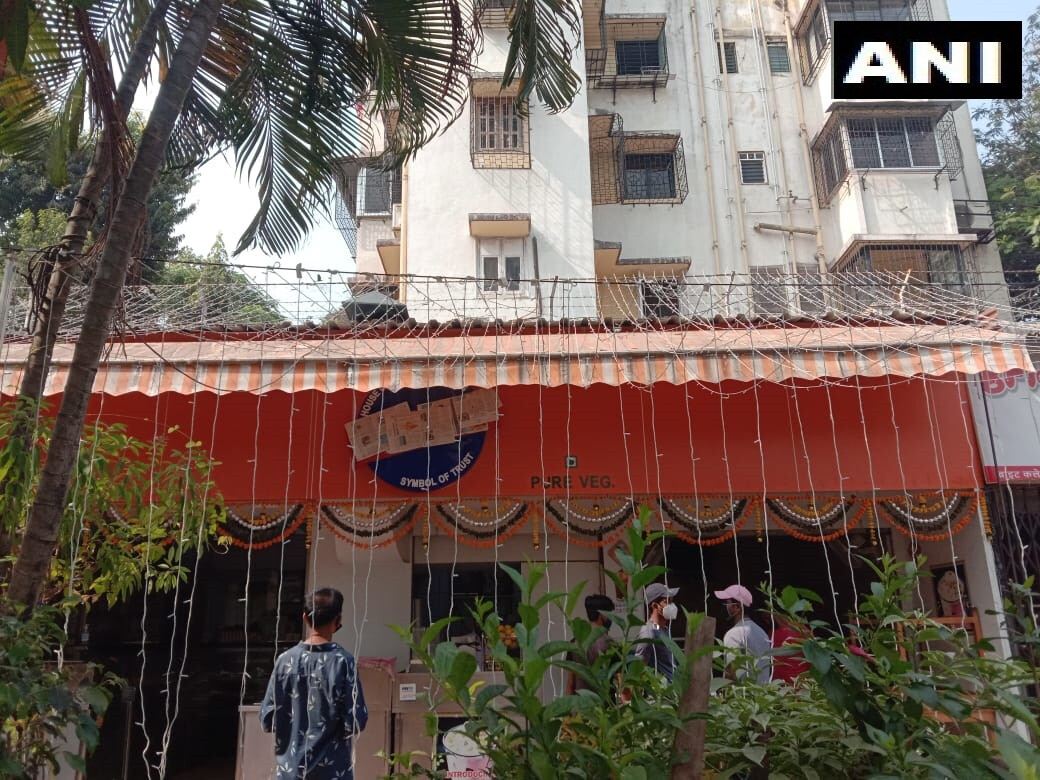 Shiv Sena leader asks Bandra-based ‘Karachi Sweets’ to drop 'Karachi' from its name