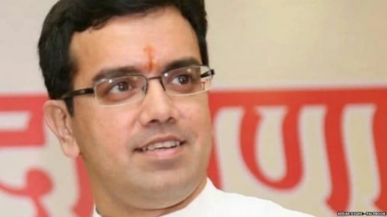 केदार दिघे के खिलाफ बलात्कार पीड़िता को धमकी देने का मामला दर्ज केदार दिघे के खिलाफ बलात्कार पीड़िता को धमकी देने का मामला दर्ज