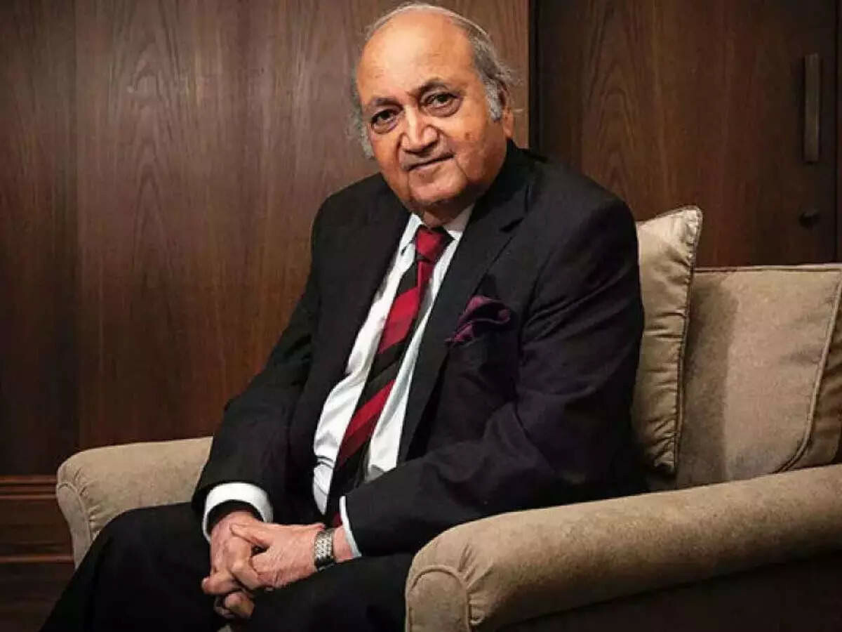 India's oldest billionaire Keshub Mahindra passes away