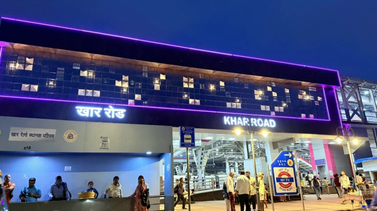 Mumbai Local News: Khar Road Station Becomes 1st To Complete MUTP-3A Makeover - Here’s What’s Changed Mumbai Local News: Khar Road Station Becomes 1st To Complete MUTP-3A Makeover - Here’s What’s Changed