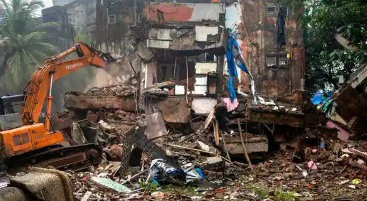 कुर्ला इमारत हादसा - मुख्यमंत्री ने किया मुआवजे का एलान