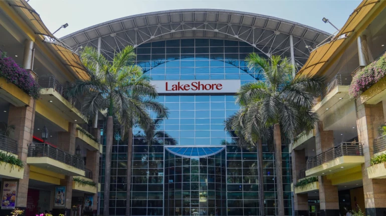 ठाणे के प्रसिद्ध विवियाना मॉल का नया नाम अब 'लेक शोर थाने' ठाणे के प्रसिद्ध विवियाना मॉल का नया नाम अब 'लेक शोर थाने'