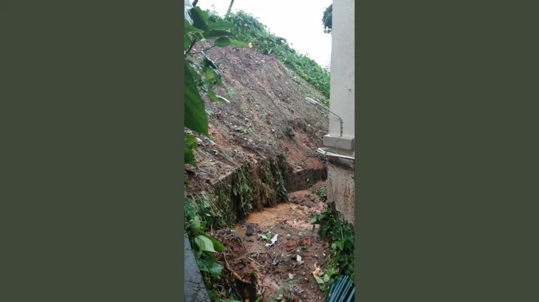 Mumbai Rains: Landslide reported at Khareghat Parsi Colony at Pedder Road Mumbai Rains: Landslide reported at Khareghat Parsi Colony at Pedder Road