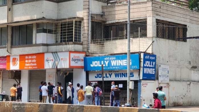 In Pics: Weekend Lockdown in Mumbai