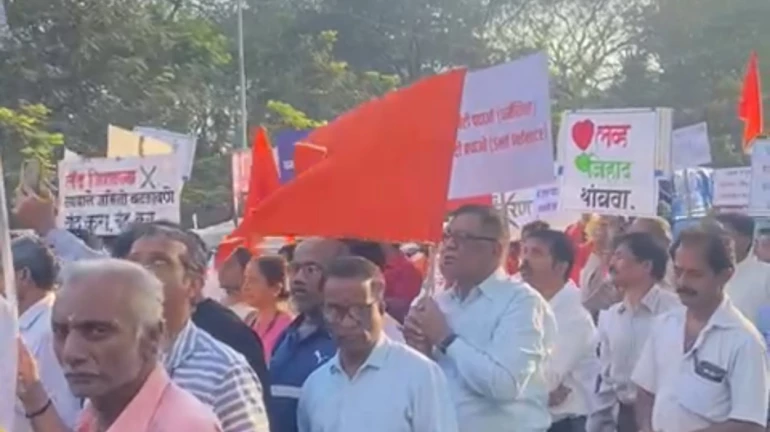हिंदू जनजागृति समिति की ओर से घाटकोपर मे लव जिहाद के विरोध में प्रदर्शन