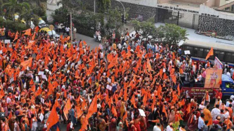 Shiv Sena takes a dig at BJP over 'love-jihad' morcha